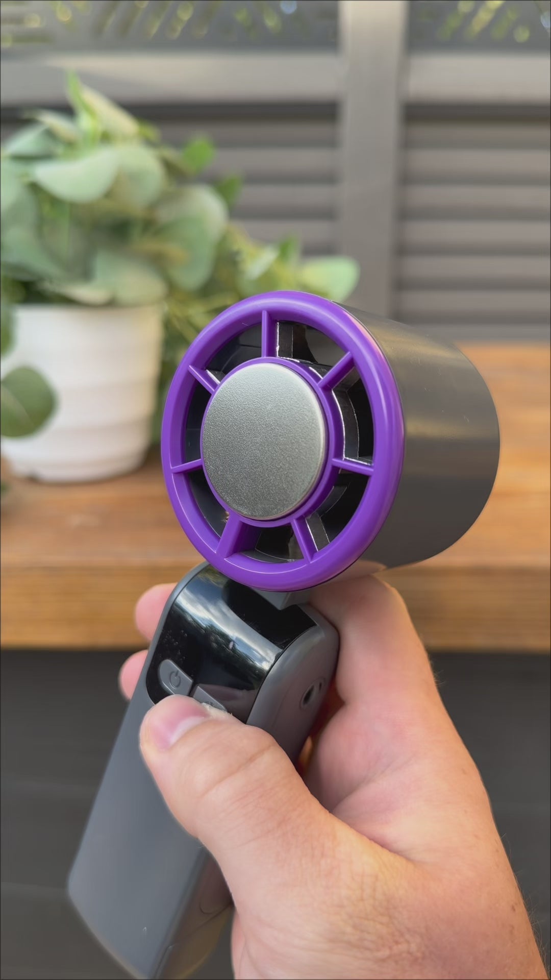 The “ArcticBreeze” Multi-Fan, with Ice Cooling Technology, and 3-in-1 Build